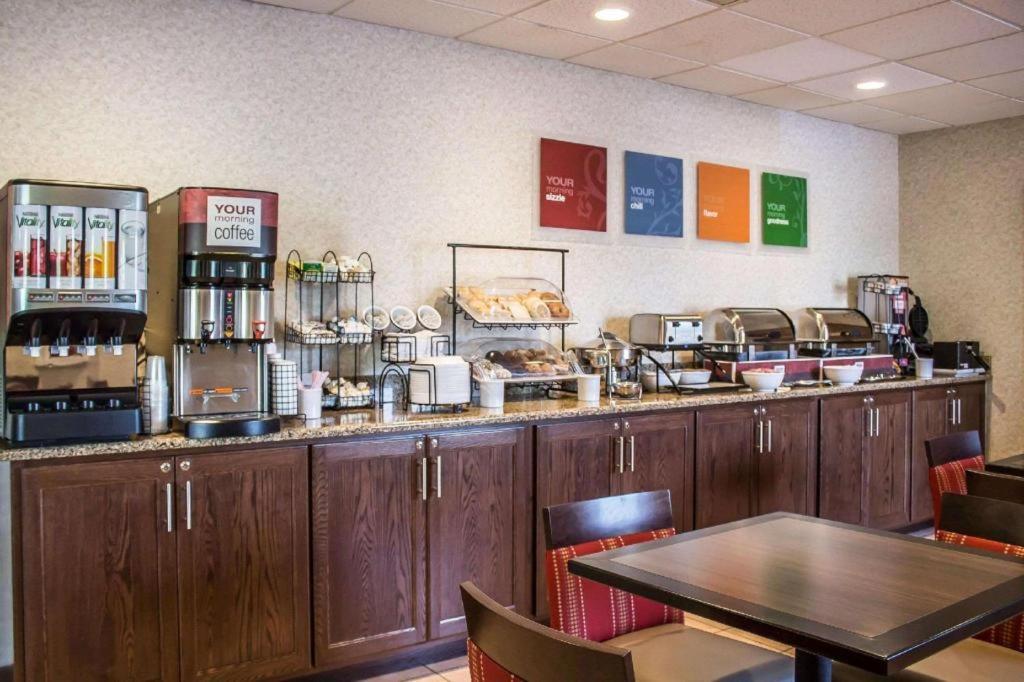 Comfort Inn Кембридж Екстер'єр фото
